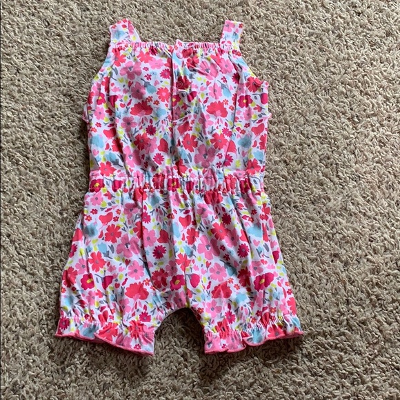 NWOT One Piece Romper Size 3-6 Months - Picture 2 of 2